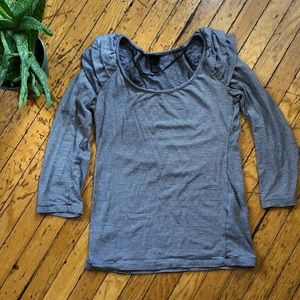 Pouf Sleeved Top ✨ 2 for $10✨